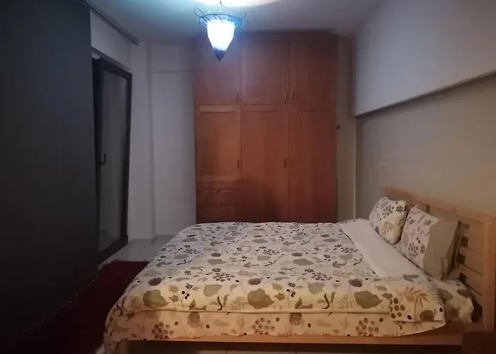 1 In Kateríni